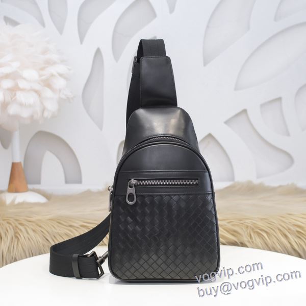 2025爆買いセール 主役になる存在感 ボッテガ ヴェネタ コピー ブランド BOTTEGA VENETA 斜め掛けバッグ